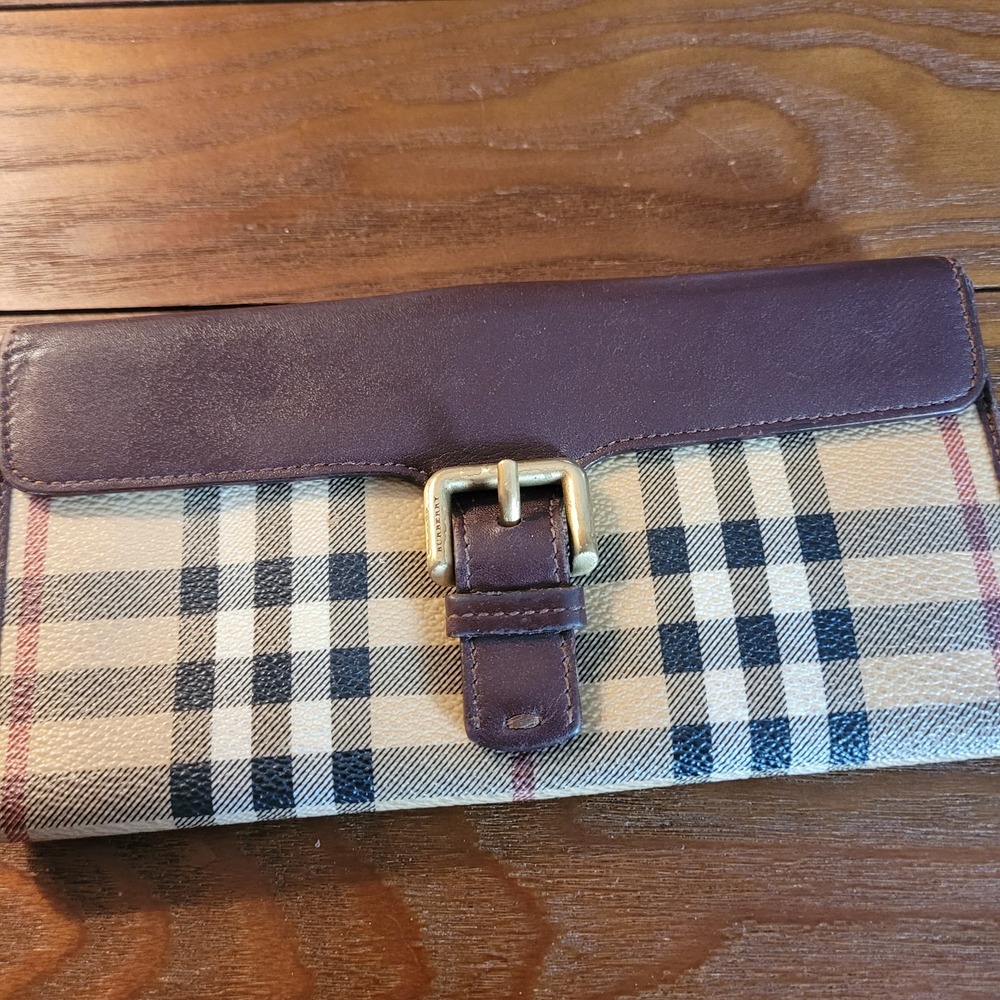Vintage Burberry Nova Haymarket Check Leather Wallet little fraying on corners